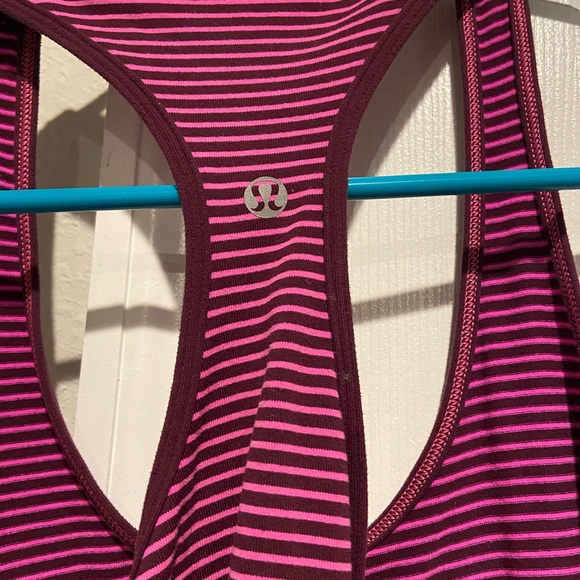 Lululemon Cool Racerback Striped Tank Top Raspberry/Plum Size 8 - Picture 3 of 3